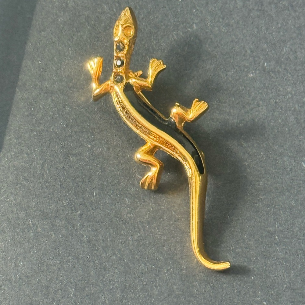 Vintage Gold Lizard Brooch Pin – Enamel & Rhinestones